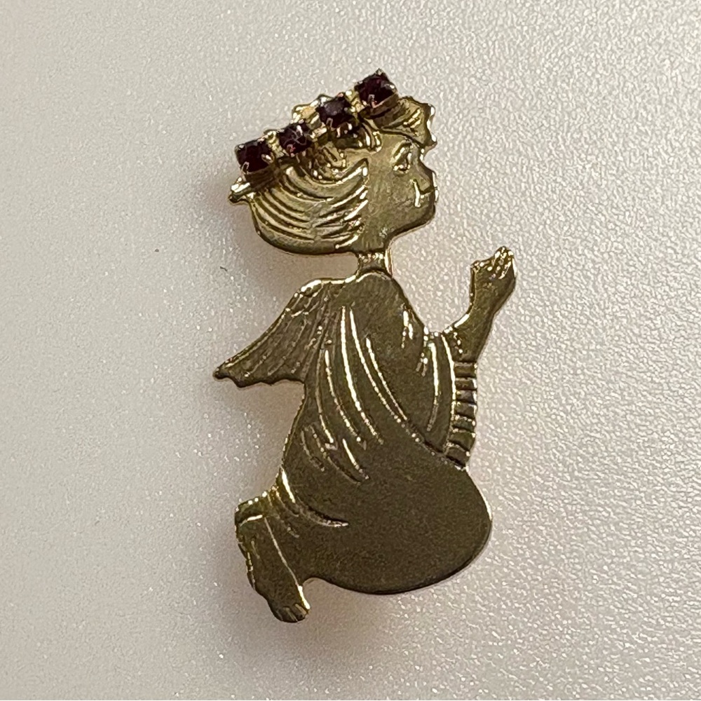 Vintage Gold Tone Red Rhinestone Praying Angel Brooch Pin